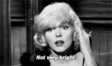 Not Very Bright Marilyn Monroe GIF - Not Very Bright Marilyn Monroe Blonde GIFs