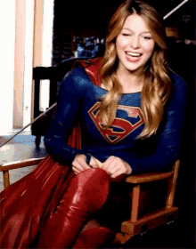 Melissa Benoist Supergirl GIF - Melissa Benoist Supergirl Laugh GIFs