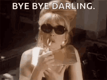 Absolutely Fabulous Bye Bye Darling GIF - Absolutely Fabulous Bye Bye Darling Patcy GIFs