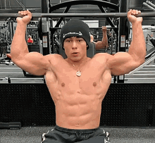 bodybuilding workout arms chest abs