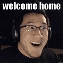 Welcome Home April Ducktales 2017 GIF - Welcome Home April Ducktales 2017 Markiplier GIFs