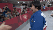 Shake Hands Hamada Shori GIF - Shake Hands Hamada Shori Japan Judo Team GIFs