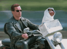 Et Terminator GIF - Et Terminator Ride GIFs