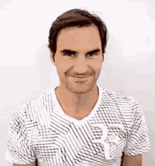 Roger Federer I Dont Think So GIF - Roger Federer I Dont Think So Nah GIFs