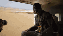 Riding In A Plane Will Smith GIF - Riding In A Plane Will Smith Welcome To Earth GIFs