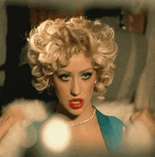 Curly-blonde-hair Confident GIF - Curly-blonde-hair Confident Attitude GIFs