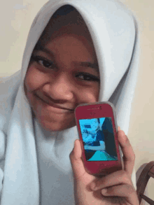 Peah Selfie GIF
