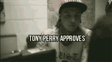 Pierce The Veil Tony Perry GIF - Pierce The Veil Tony Perry Approve GIFs