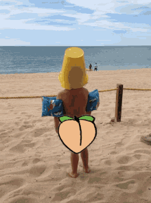 Beach Looking For Friends GIF - Beach Looking For Friends Kid GIFs