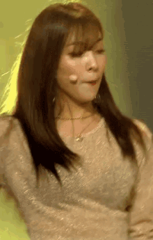 Free Somebody Fx Luna GIF - Free Somebody Fx Luna Park Sunyoung GIFs