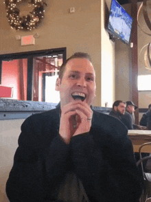 Chris Excited GIF - Chris Excited Chrisgif GIFs