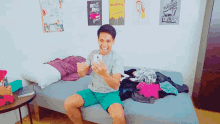 Yamyam Gucong William Gucong GIF - Yamyam Gucong William Gucong Happy GIFs
