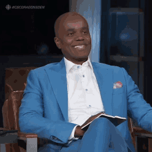 Laughing Wes Hall GIF - Laughing Wes Hall Dragons Den GIFs