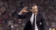 juventus coach mister allegri soccer football italian football