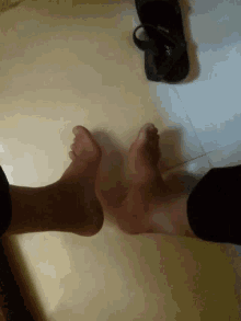 Foot Pinkies GIF - Foot Pinkies Bored GIFs