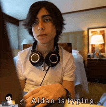 Aidan Is Typing Aidan Gallagher Type GIF - Aidan Is Typing Aidan Gallagher Type Typing Aidan Gallagher GIFs