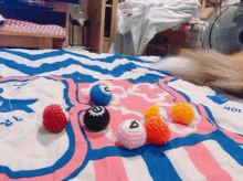 cute cat yarn balls