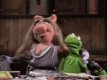 Muppet Show Muppets GIF - Muppet Show Muppets Miss Piggy GIFs