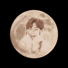 Wanna One Kang Daniel GIF - Wanna One Kang Daniel Full Moon GIFs
