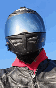 Motorcycle Helmet GIF - Motorcycle Helmet Rock And Roll GIFs