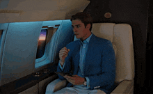Red White And Royal Blue Books GIF - Red White And Royal Blue Books Nicholas Galitzine GIFs