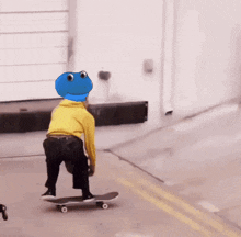 Broge Base Blue Frog GIF - Broge Base Blue Frog Broge Skate GIFs