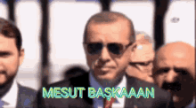 Mesut Mesut Adam GIF - Mesut Mesut Adam Mesut Başkan GIFs