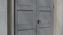 paula bitches entrance incoming entree paula bitches entrance incoming entree