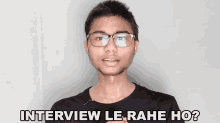 Interview Le Rahe Ho Sachin Saxena GIF - Interview Le Rahe Ho Sachin Saxena इंटर्व्यूलेरहेहो GIFs