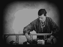 Buster Keaton Trains GIF - Buster Keaton Trains Toys GIFs