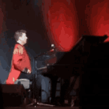 Excited Piano GIF - Excited Piano Bugs Bunny GIFs