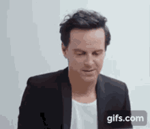 Andrew Scott Handsome GIF - Andrew Scott Handsome Smile GIFs