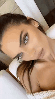Kendall Jenner Model GIF - Kendall Jenner Model Eyes GIFs