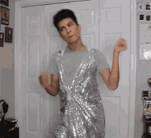 Dancing Prom Tips GIF - Dancing Prom Tips Happy GIFs
