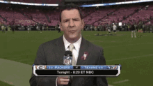 Heads Up Anchorman! GIF - Heads Up Surprise Football GIFs