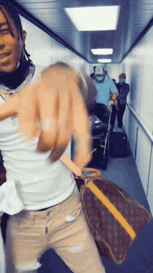 Pointing Swae Lee GIF - Pointing Swae Lee You GIFs