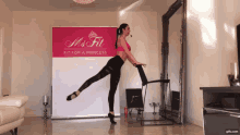 Msfitmonaco Balletbarre GIF - Msfitmonaco Balletbarre Onlineclasses GIFs