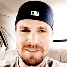 stephen amell well handsome