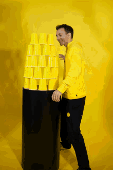 Pithman Yellow GIF - Pithman Yellow Cups GIFs