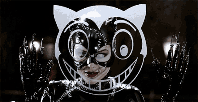 Batman Tim Burton Catwoman GIFs Tenor