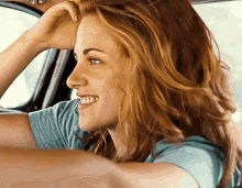 Kristen Stewart Road Trip GIF - Kristen Stewart Road Trip Smiling GIFs
