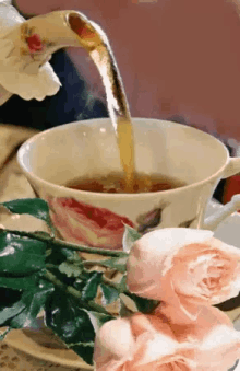 Tea Roses GIF