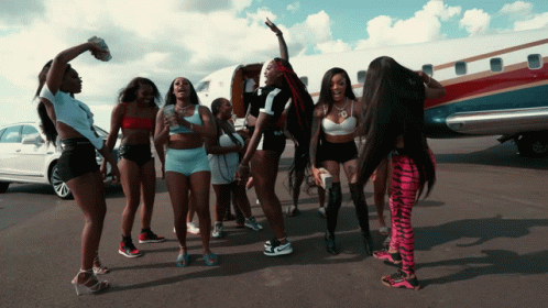 glorilla-dance.gif
