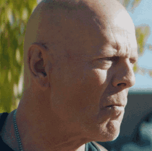 Intense Look Detective James Knight GIF - Intense Look Detective James Knight Bruce Willis GIFs