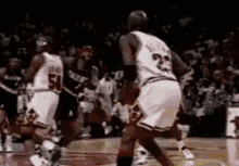 Michael Jordan - Balling GIF - Balling Michael Jordan Basketball GIFs