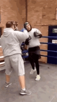 Harry Styles GIF - Harry Styles Workout GIFs