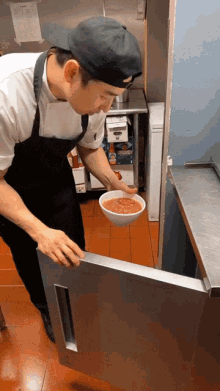 Lets Keep It Cool Chef Chris Cho GIF - Lets Keep It Cool Chef Chris Cho Refrigerator GIFs