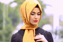 Scarf Hijab GIF - Scarf Hijab Satin GIFs