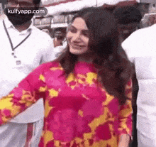 Actress Samantha Akkineni Offered Prayers In Tirumala.Gif GIF
