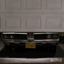 Opening The Garage That90s Show GIF